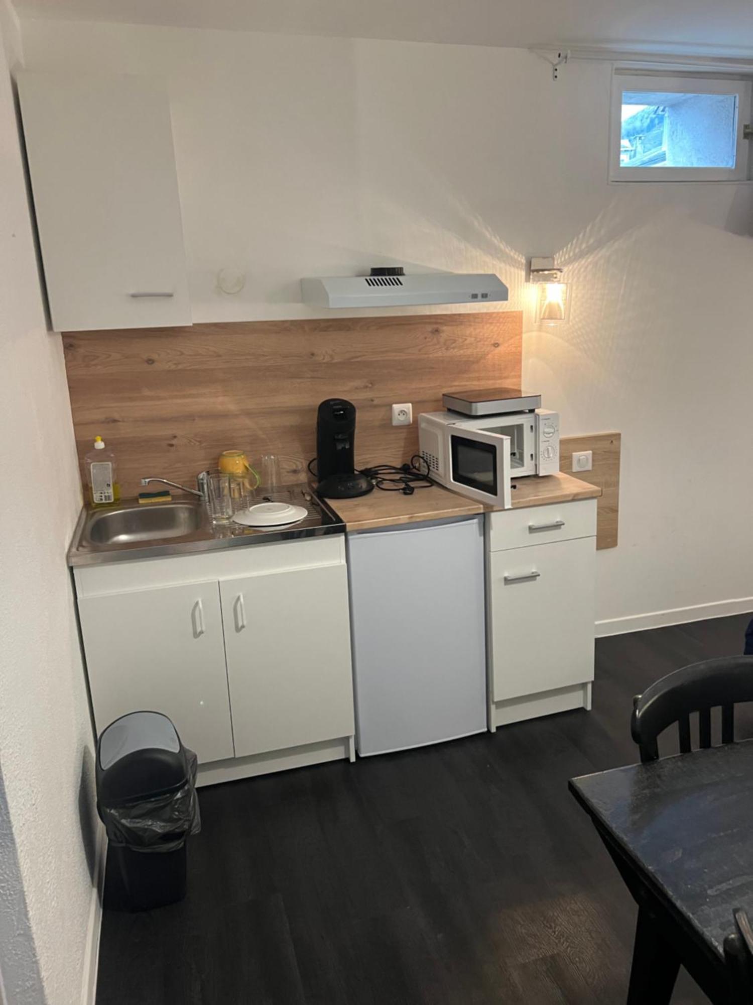 Residence Sainte Therese - La Villa Selva Lourdes Bagian luar foto