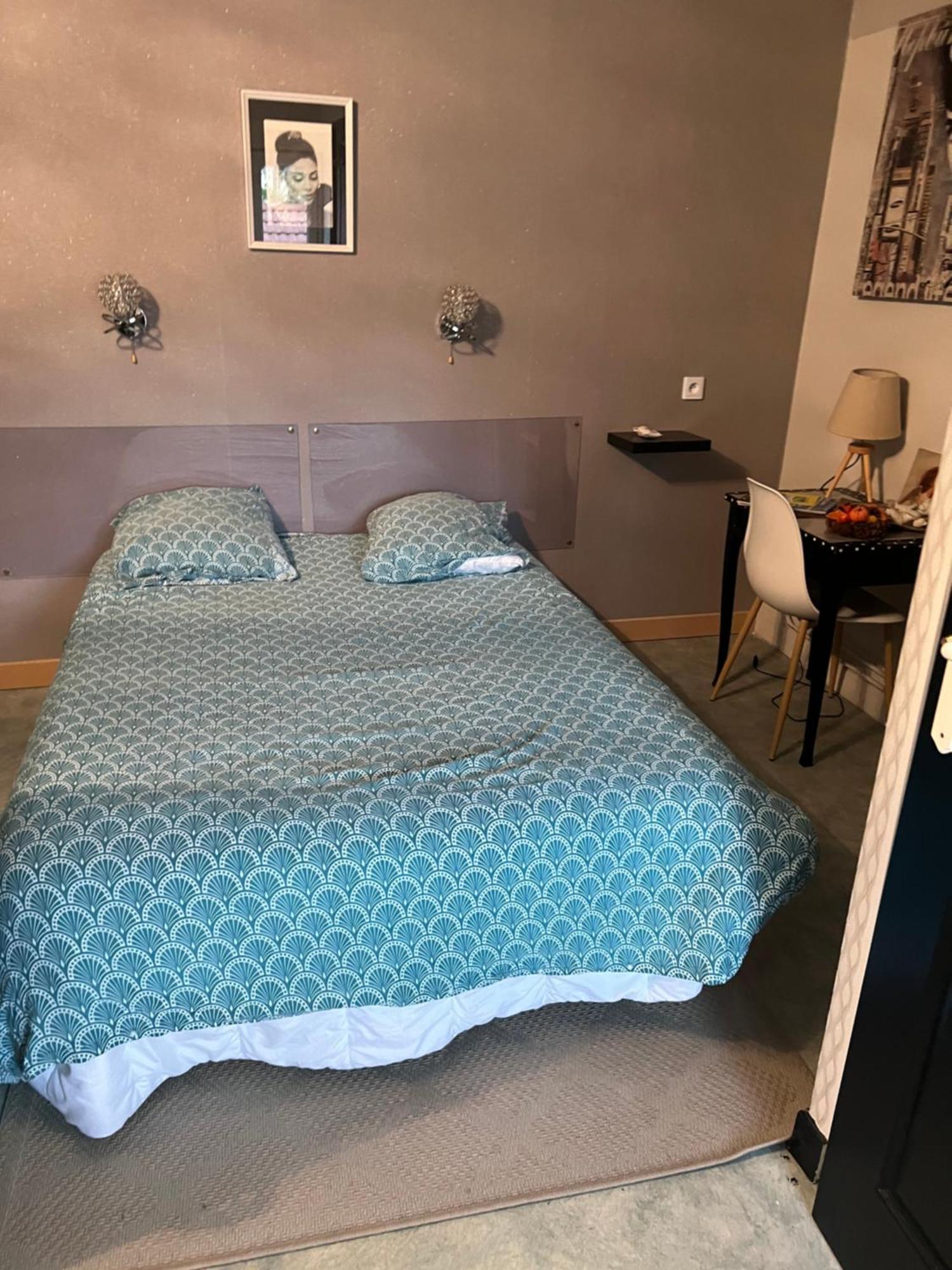 Residence Sainte Therese - La Villa Selva Lourdes Bagian luar foto